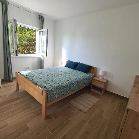 Apartman Elena *