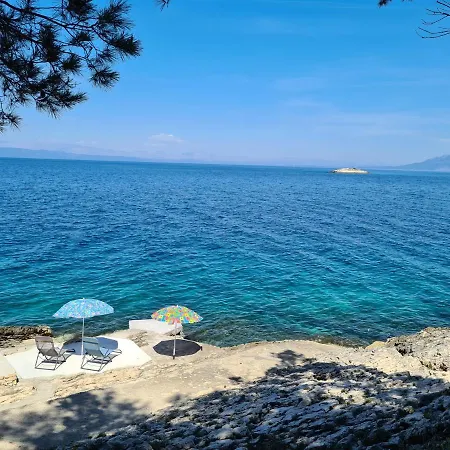 Elena Apartman Prigradica
