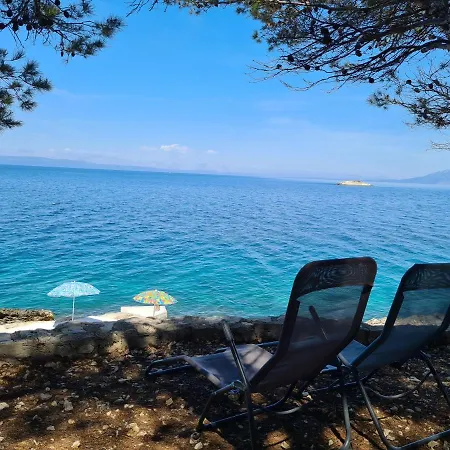 Elena Apartman